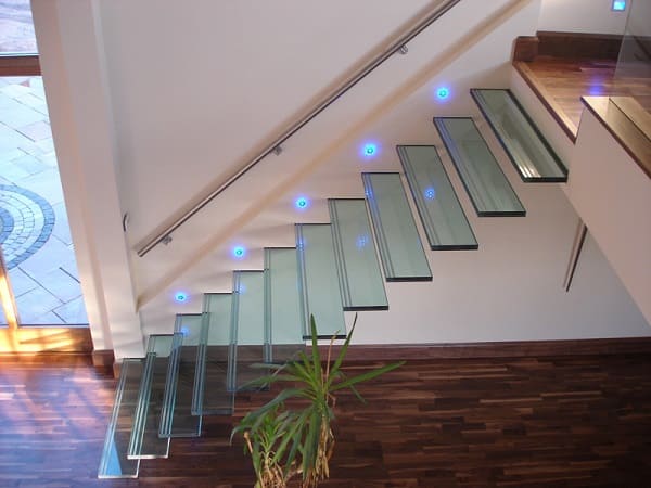 стеклянные лестницы 1